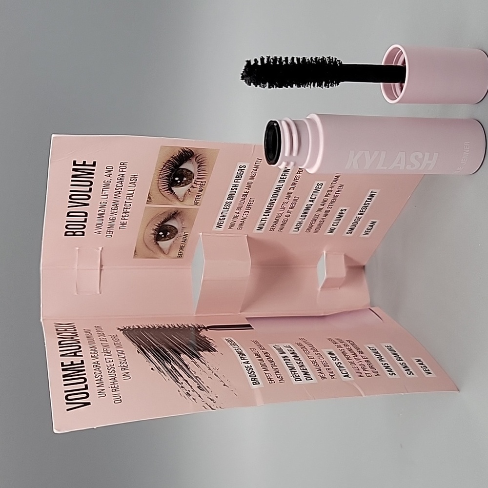 5 pc. Mascara Sampler - Picture 3 of 14